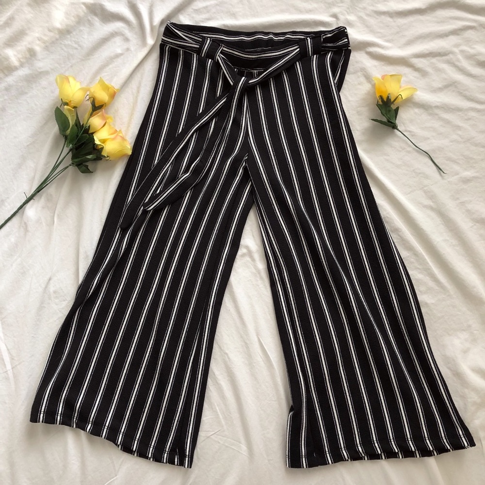 Striped Flowy Pant